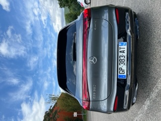 Mercedes EQS SUV 100 % électrique